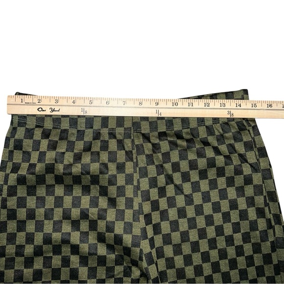 Checkered Black and Green Pants size large nwt - Picture 4 of 6